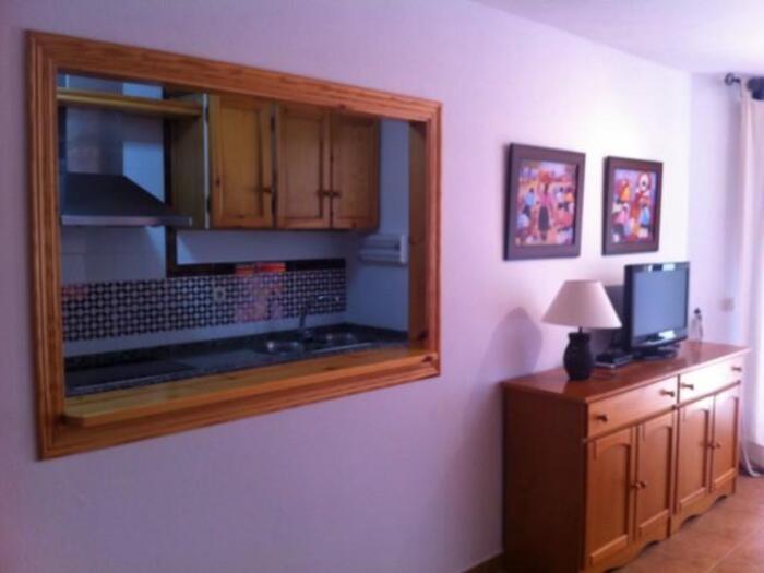 image Apartamento en urb atlanterra playa de 2 dormitorios, 1 baño prim 1