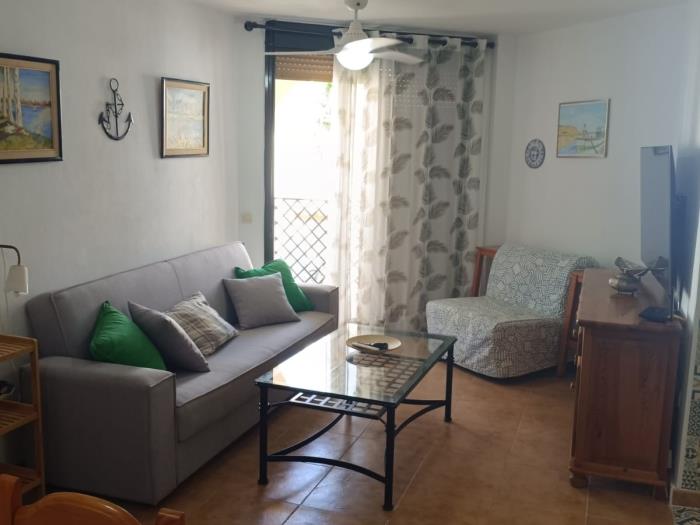 image 2 bedroom, 1 bathroom apartment in Urb Atlanterra Playa. 0