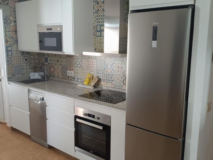 image 2 bedroom, 1 bathroom apartment in Urb Atlanterra Playa. 5
