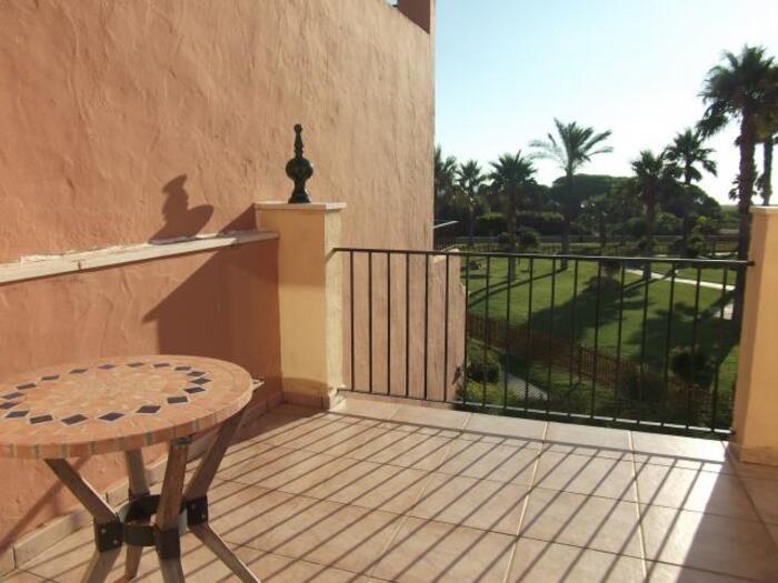 image Estupendo Adosado en Urb. Jardines de Zahara 10