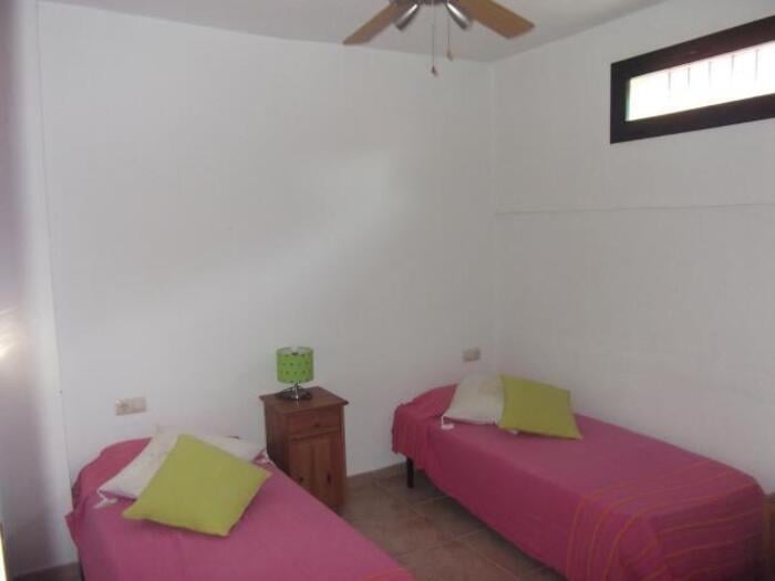 image Estupendo Adosado en Urb. Jardines de Zahara 3