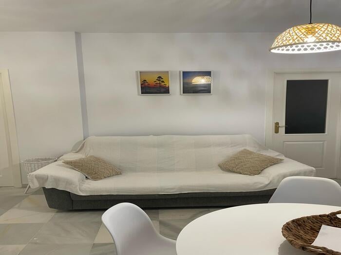 image Apartamento 2 dorm en Urb. Aretusa Luz 1