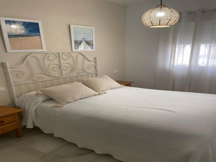 image Apartamento 2 dorm en Urb. Aretusa Luz 2