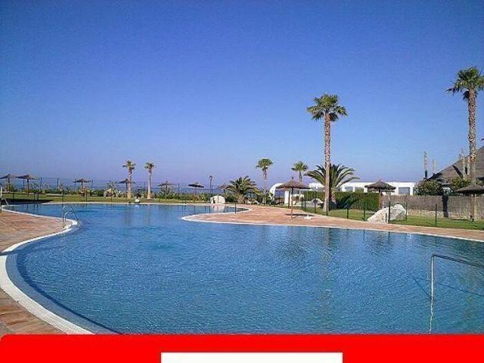 image Ático dúplex de 2 dorm + 2 baños en Urb. Bahia de la Plata 10