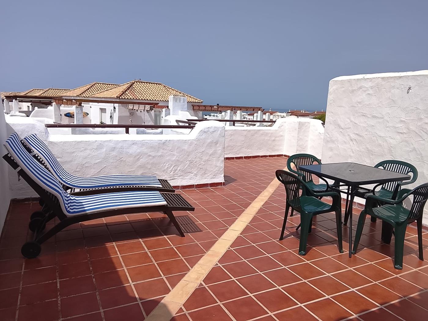 image 2-bedroom + 2-bathroom duplex penthouse in Urb. Bahia de la Plata 12