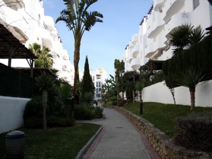 image Ático dúplex de 2 dorm + 2 baños en Urb. Bahia de la Plata 9