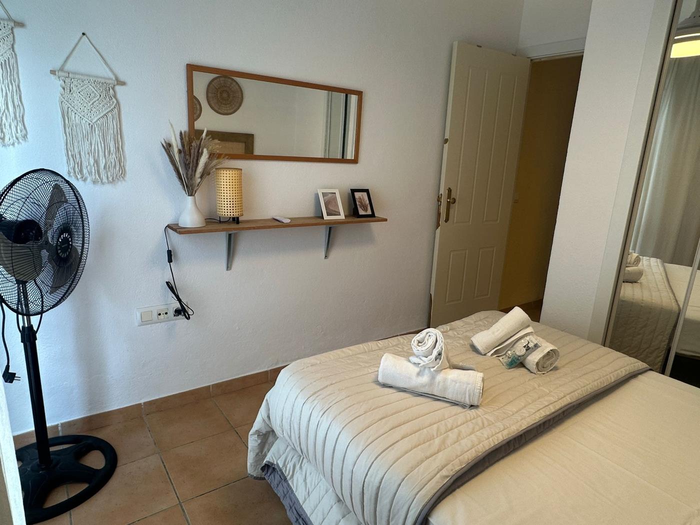 image Estupendo ático en la misma playa-2 dorm + 1 baño ( 4 pax ) 12