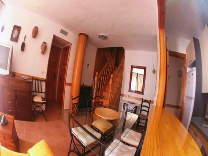 image Acogedor ático de 3 dorm + 2 baños ( aire acondicionado ) 3