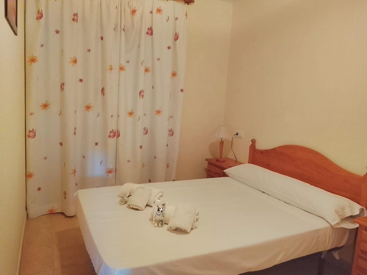 image Amplio y cómodo apartamento de 2 dorm + 1 baño ( muy bonito 7