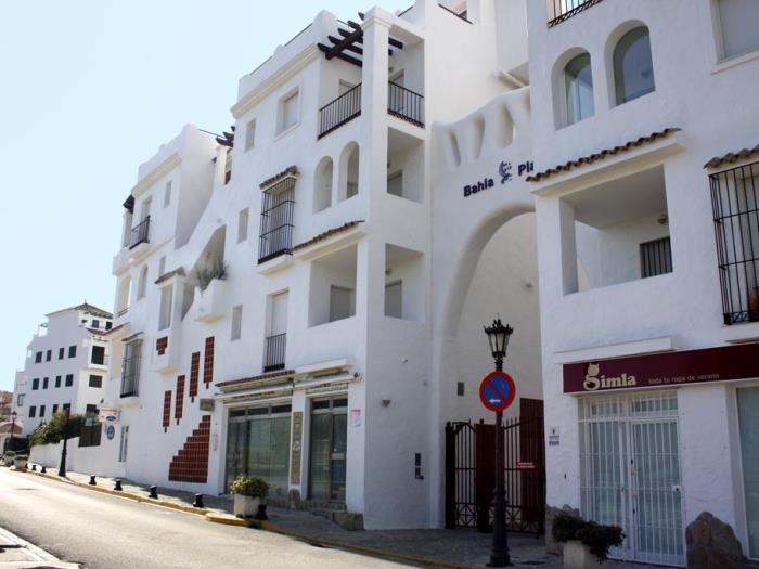 image Amplio apartamento en Urbanización Bahía de la Plata 16