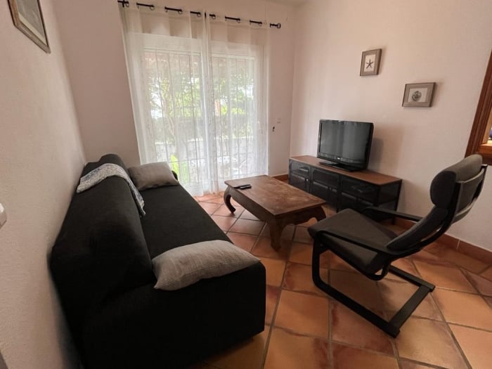 image Planta baja con jardín en Bahía de la Plata - 2 d + 2 baños 1