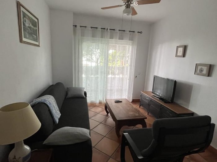 image Planta baja con jardín en Bahía de la Plata - 2 d + 2 baños 2