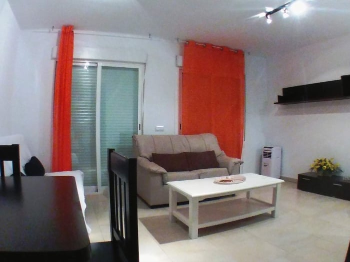 Amplio apartamento de 1 dormitorio ( 4 personas )-Piscina