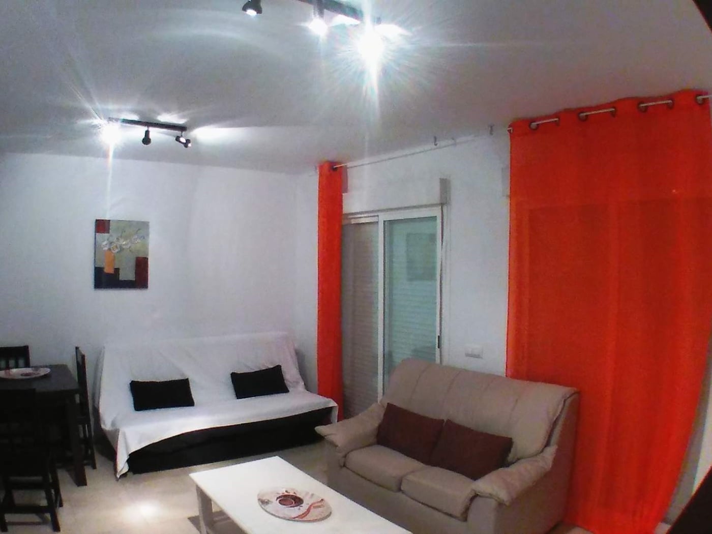 image Amplio apartamento de 1 dormitorio ( 4 personas )-Piscina 1