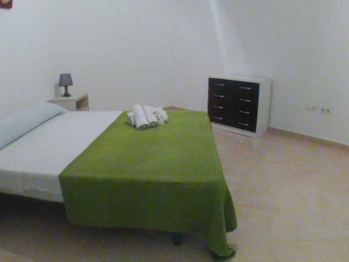 image 3 bedroom + 3 bathroom apartment (8 pax) Swimming pool 9