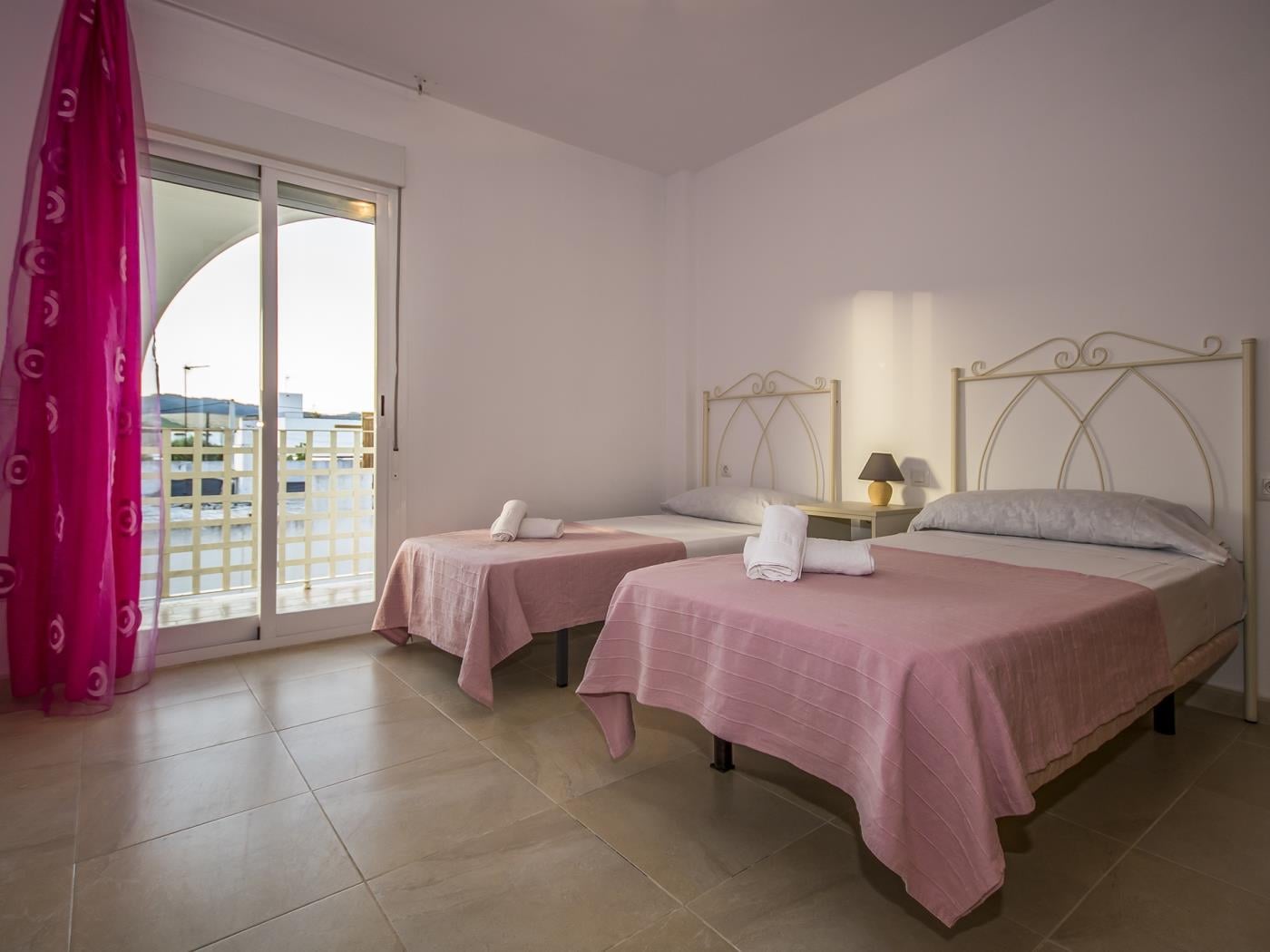 image Apartamento de 3 dorm + 2 baños ( 8 pax ) Piscina 11