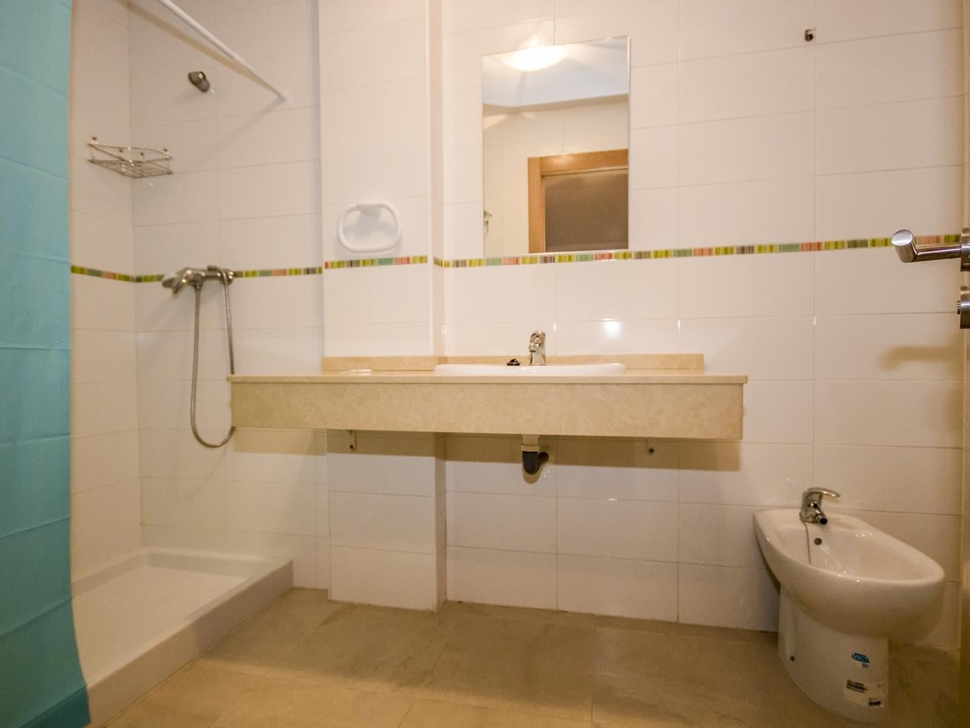 image Apartamento de 3 dorm + 2 baños ( 8 pax ) Piscina 15