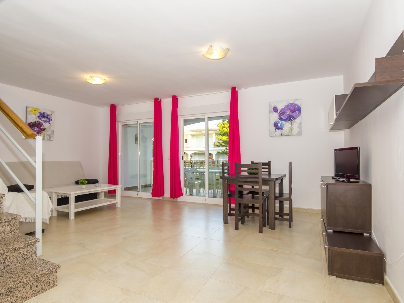 image Apartamento de 3 dorm + 2 baños ( 8 pax ) Piscina 3