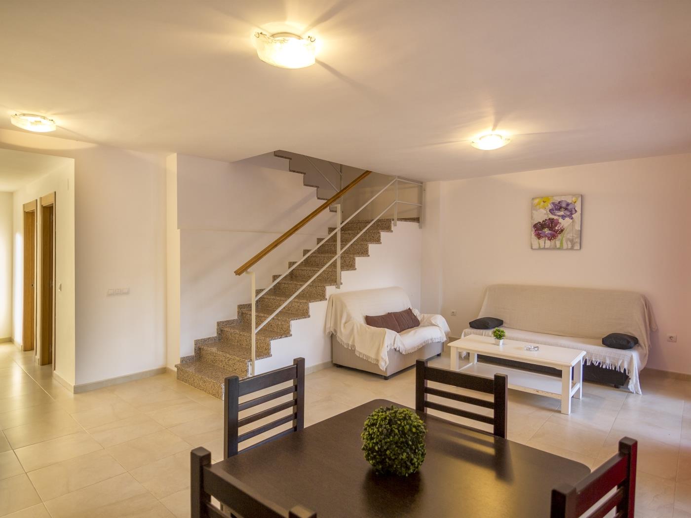 image Apartamento de 3 dorm + 2 baños ( 8 pax ) Piscina 4