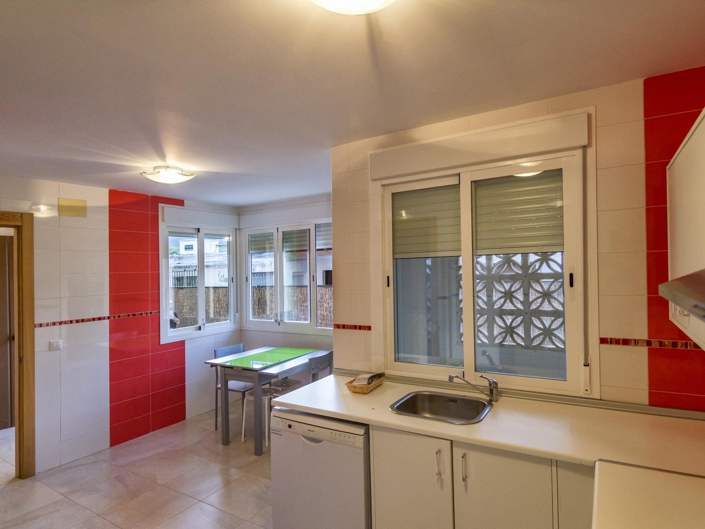 image Apartamento de 3 dorm + 2 baños ( 8 pax ) Piscina 7