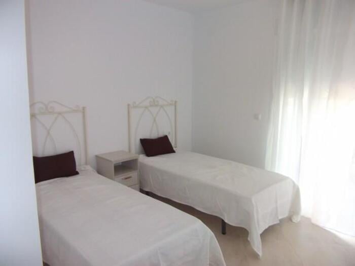 image Apartamento a estrenar 4 dorm + 4 baños ( 10 pax )Piscina 7