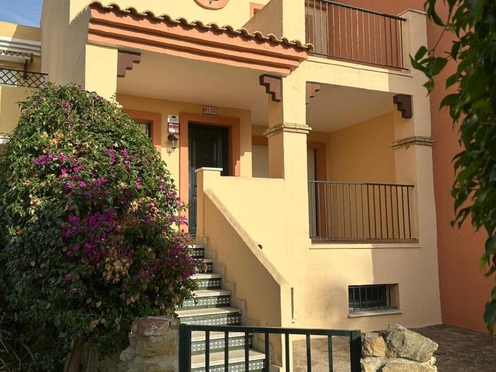 image Adosado frontal al mar de 4 dorm. Urb.Jardines de Zahara 0