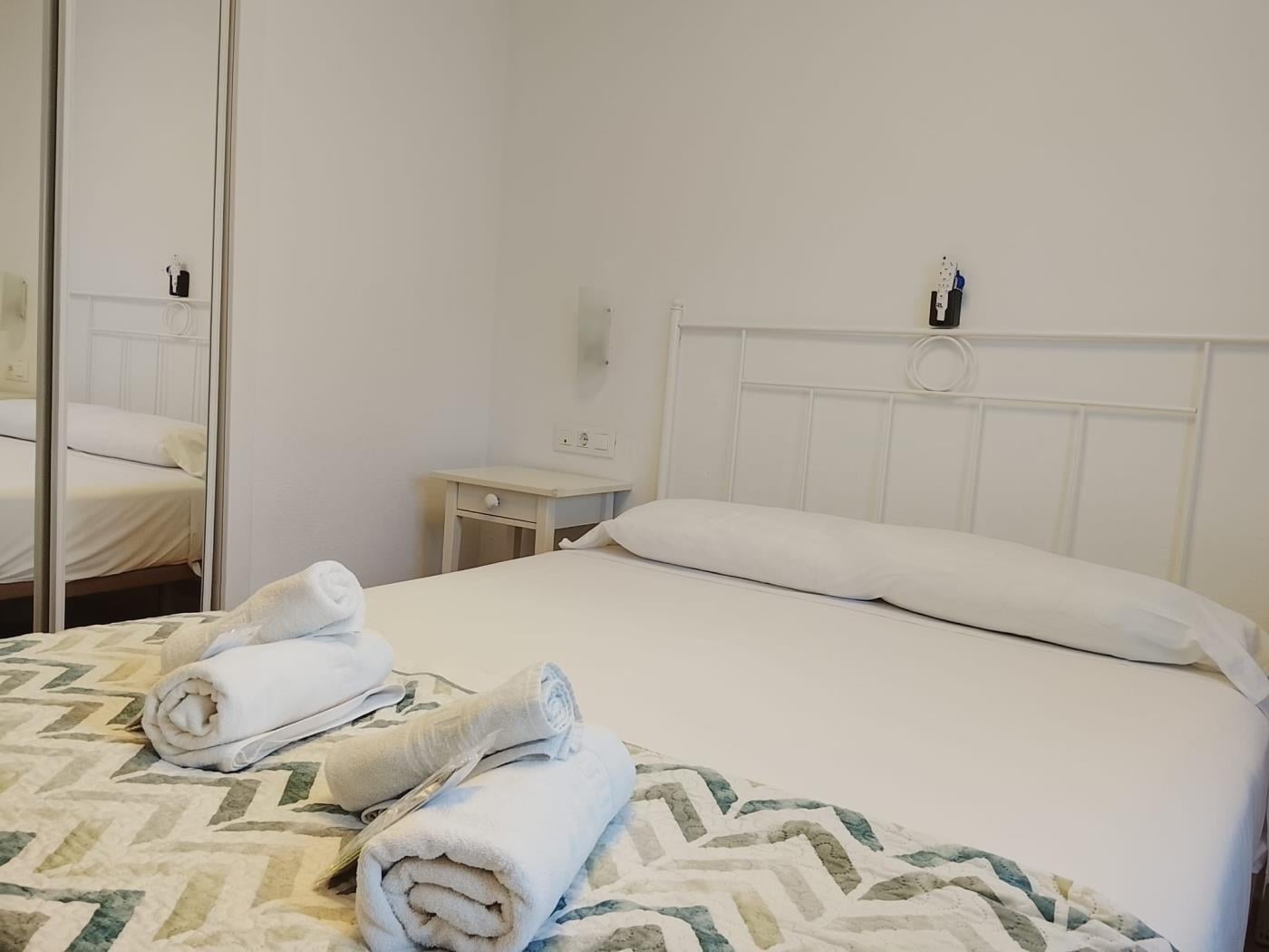 image Apartamento a 50 m. de la playa - 2 dorm + 1 baño ( 4 pax ) 6