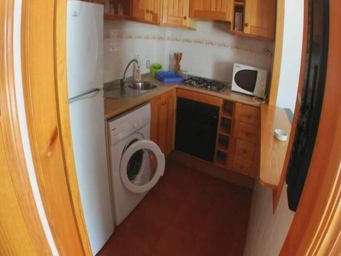 image Apartamento de 3 dorm +2 baños en el pueblo-100 m. playa 4