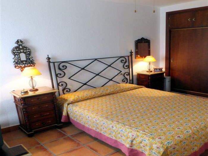 image Apartamento de 2 dormitorios + 2 baños Urb. Bahía de la Plat 4