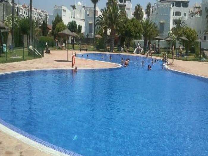 image Apartamento de 2 dormitorios + 2 baños Urb. Bahía de la Plat 7