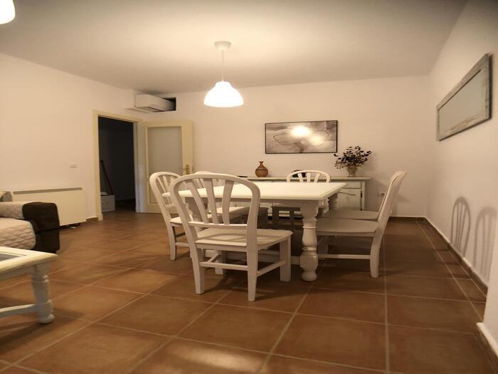 image Apartamento 2 dormitorios con piscina en el pueblo-4 Pax 1