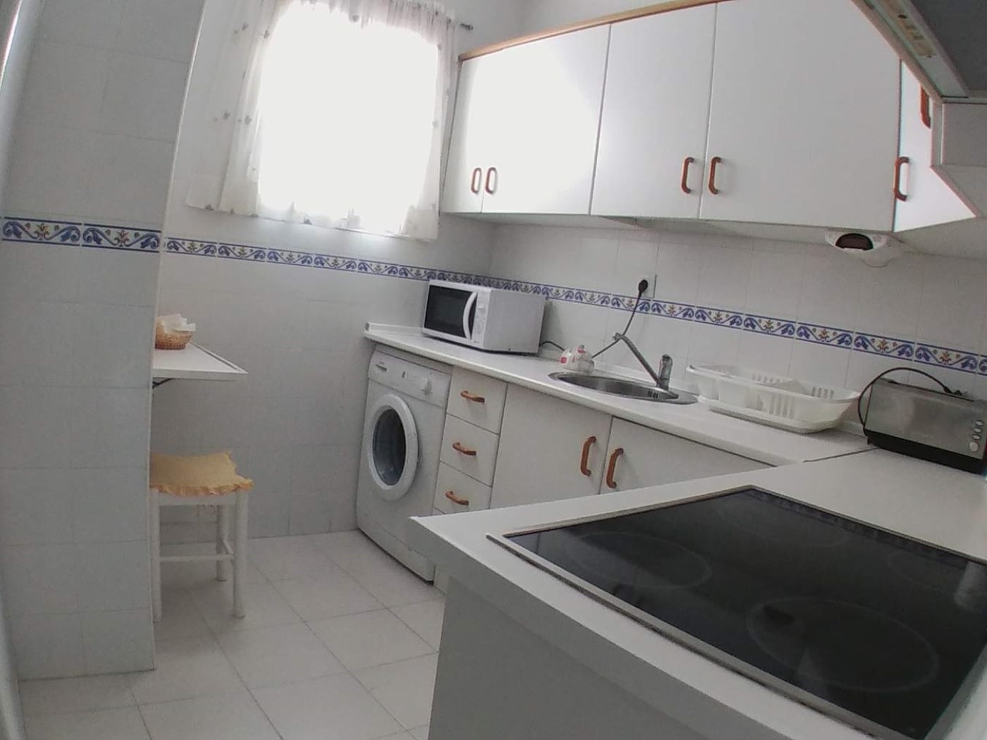 image Ático de 3 dorm + 2 baños en el pueblo-6 Pax- 13