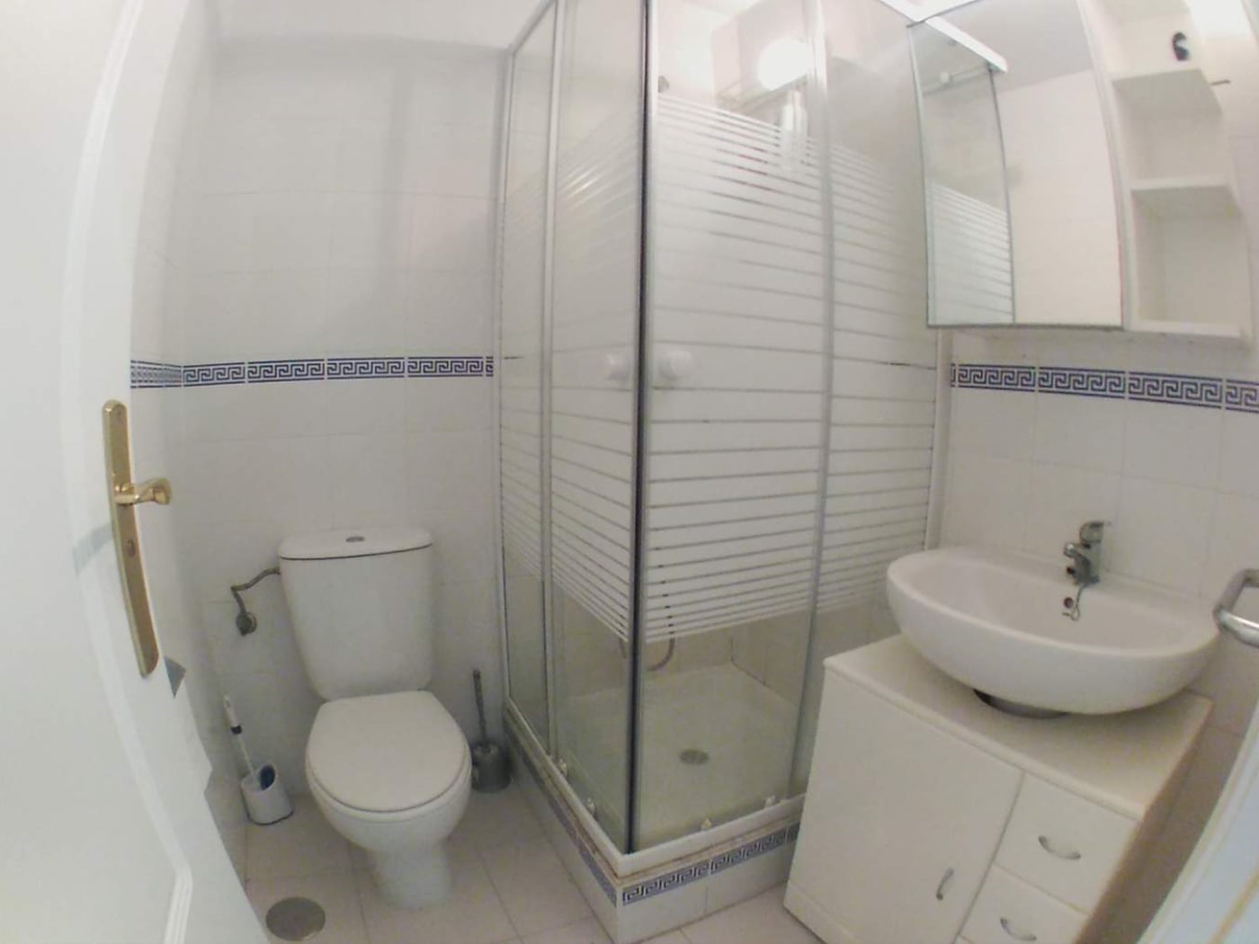 image Ático de 3 dorm + 2 baños en el pueblo-6 Pax- 17