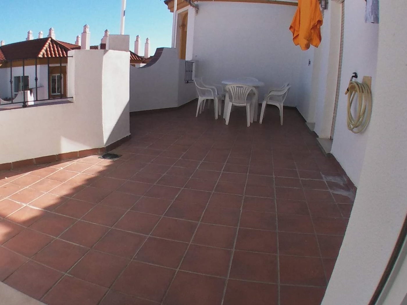 image Ático de 3 dorm + 2 baños en el pueblo-6 Pax- 21