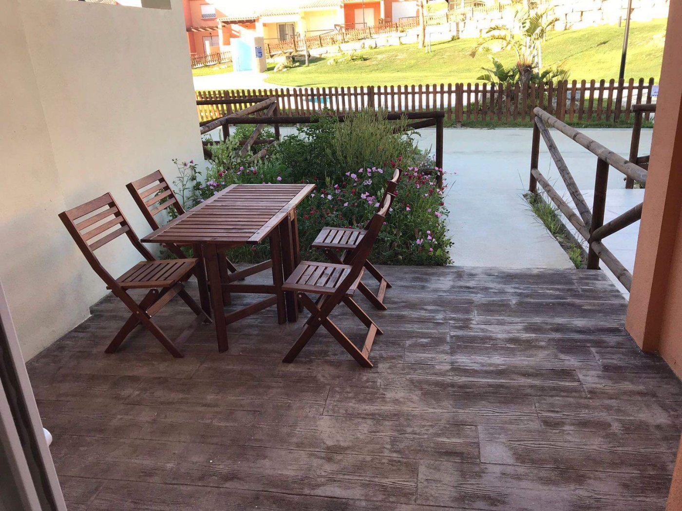 image Brand new 2 bedroom townhouse - 4 pax - 11