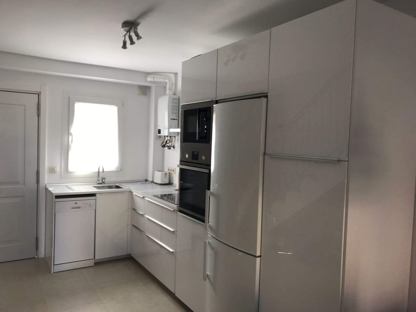 image Brand new 2 bedroom townhouse - 4 pax - 4