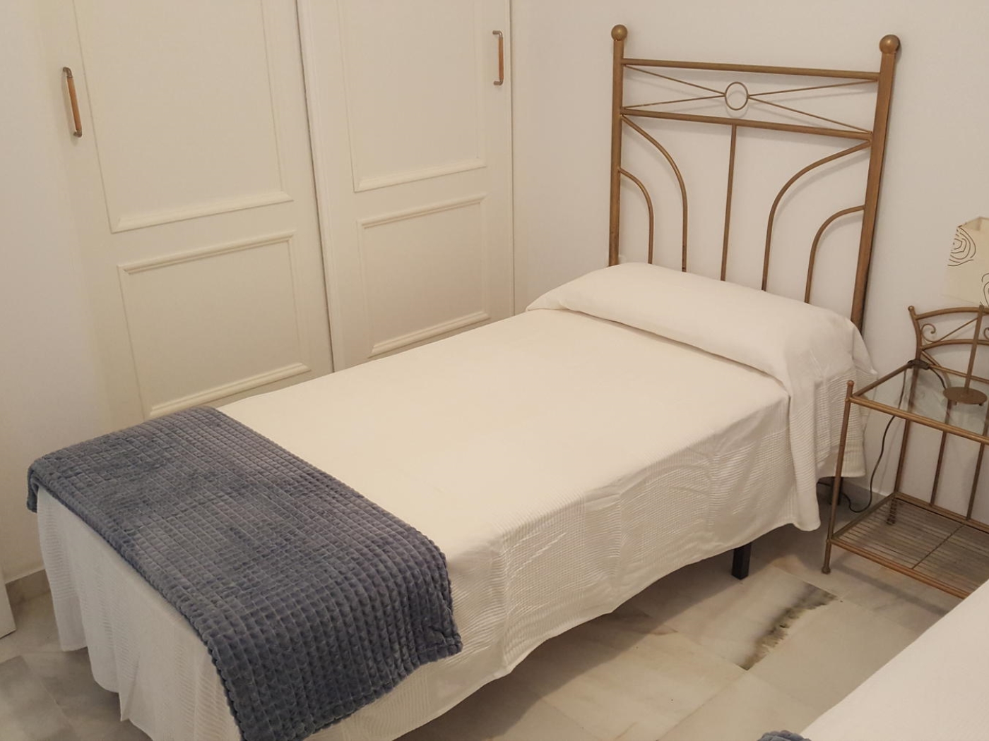 image Apartamento en el pueblo con piscina y garaje 8