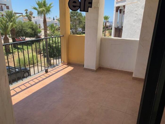 image Apartamento de 2 dormitorios en Urb. Atlanterra Costa 5