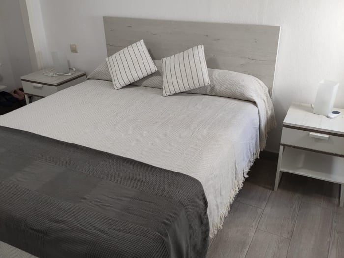 image Apartamento de 2 dormitorios en Urb. Atlanterra Costa 8