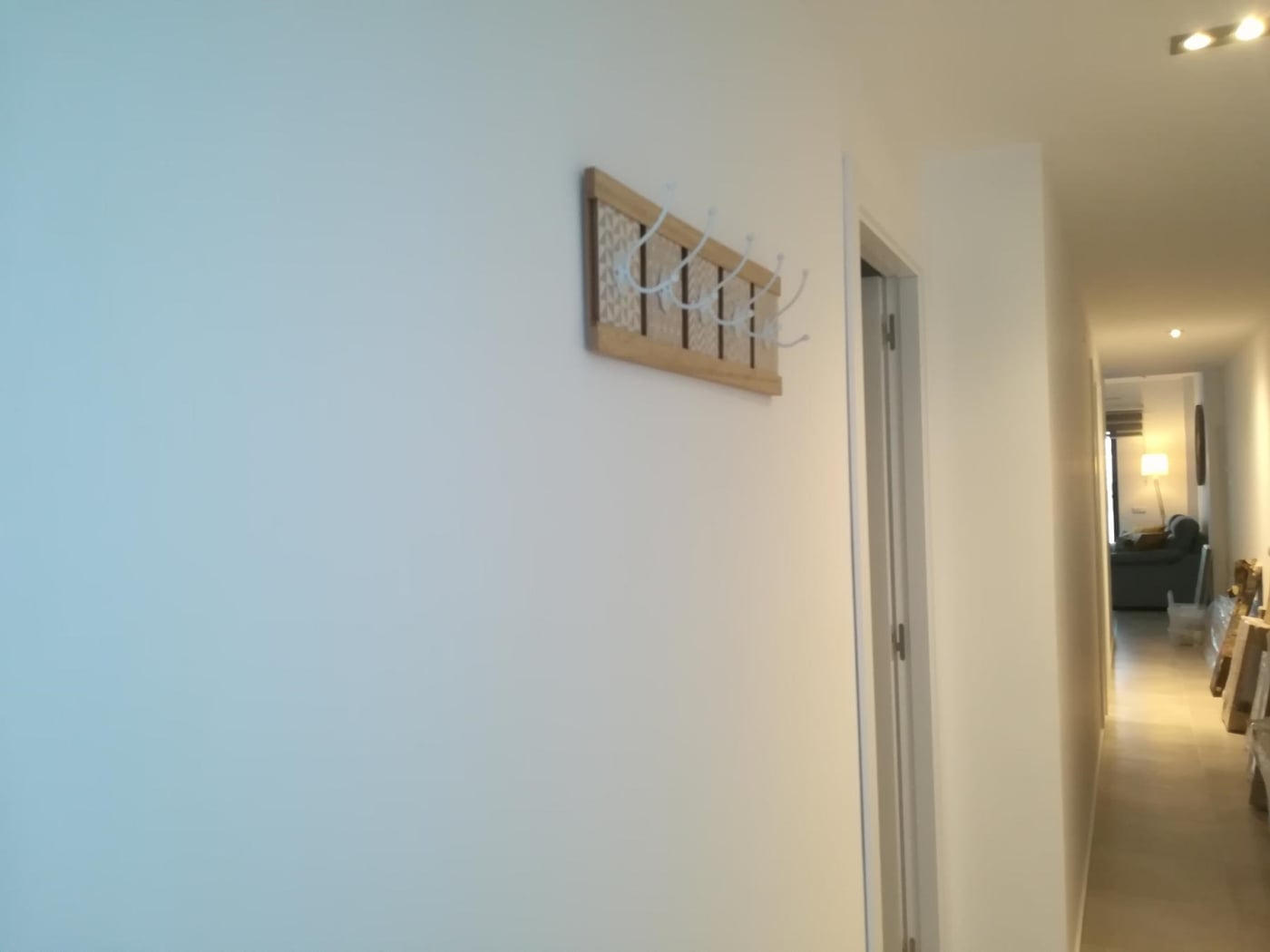 image Apartamento en el pueblo con piscina y garaje 2