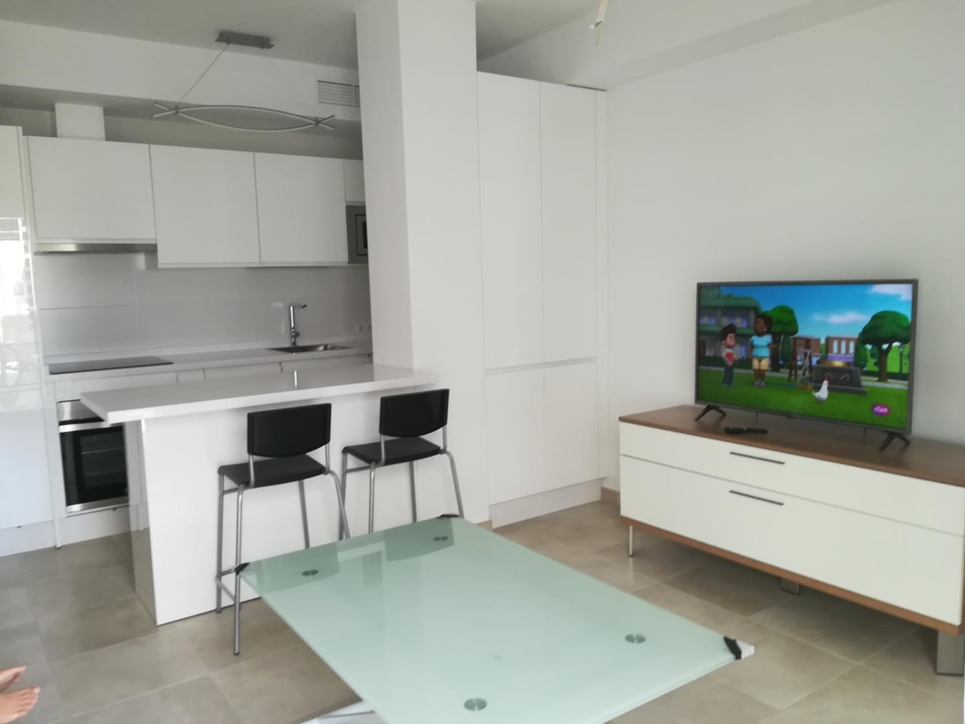 image Apartamento en el pueblo con piscina y garaje 3