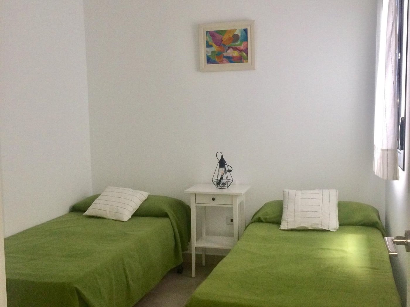 image Apartamento en el pueblo con piscina y garaje 3