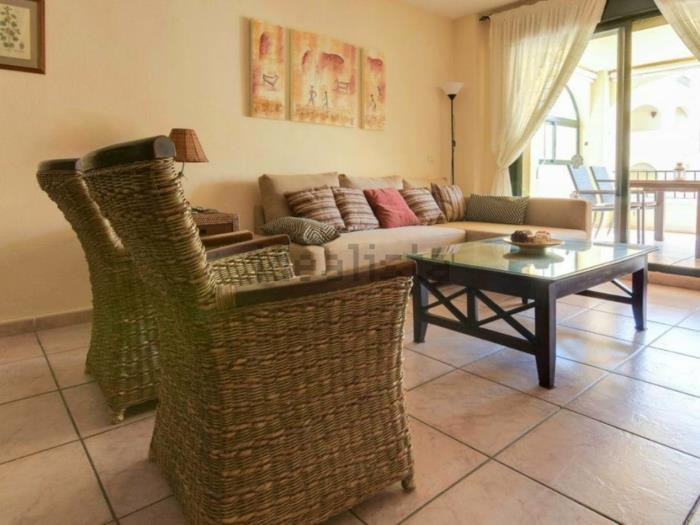 image Amplio apartamento en Urb. Jardines de Zahara- 6 Pax 1