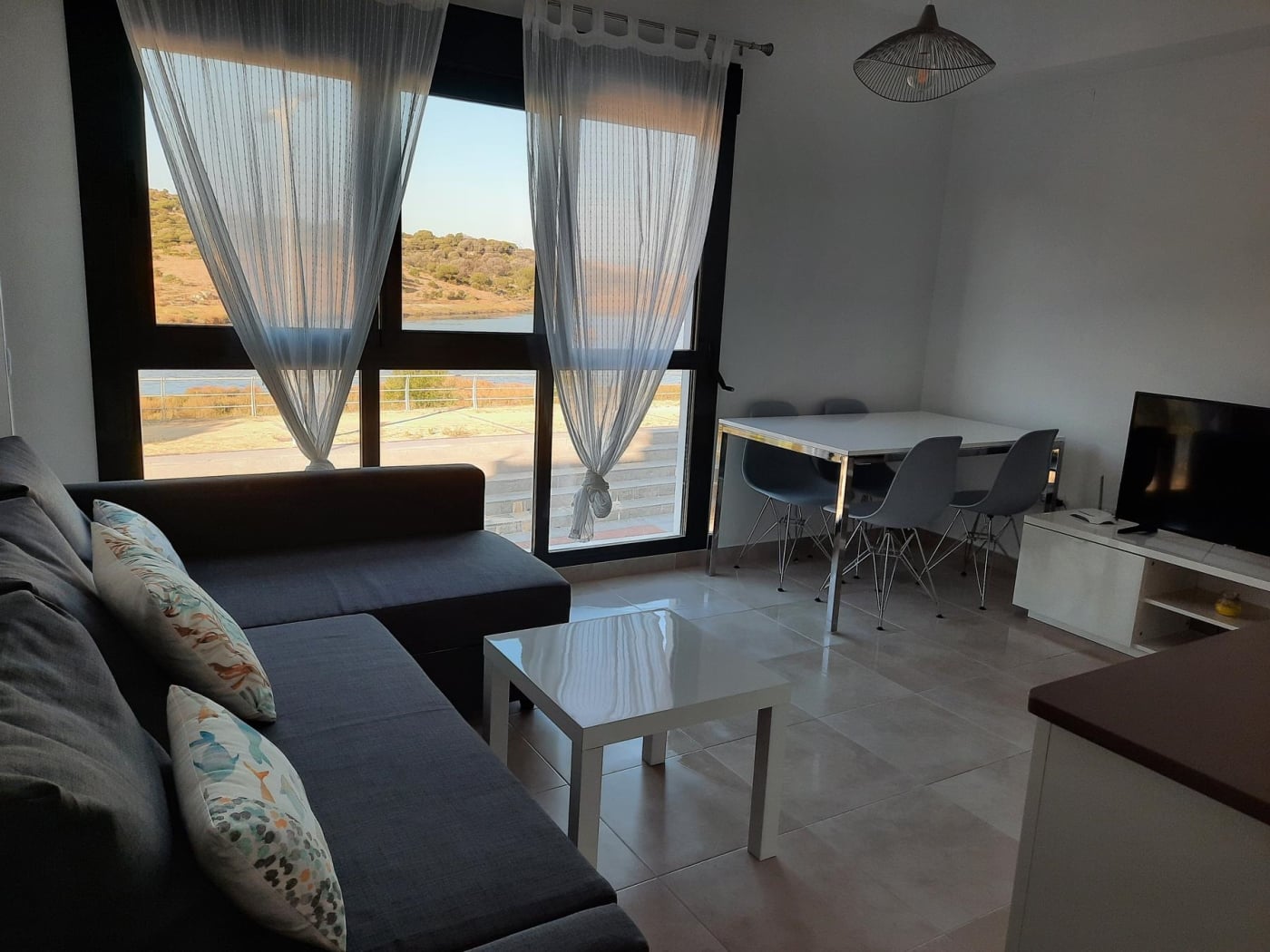 image Apartamento en el pueblo con piscina y garaje- 4 Pax - 2