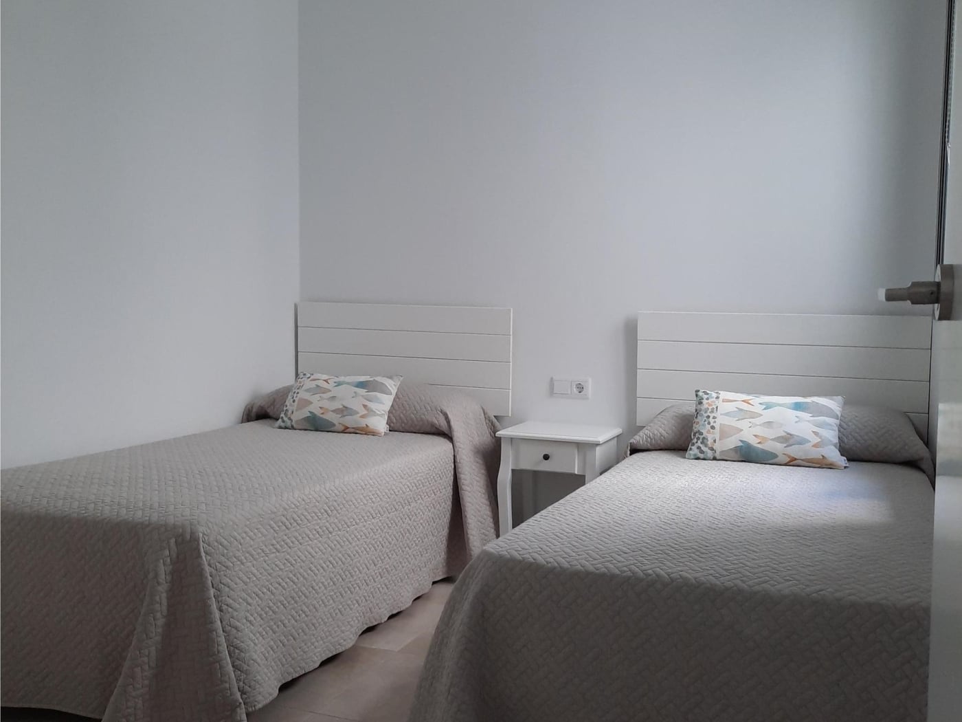 image Apartamento en el pueblo con piscina y garaje- 4 Pax - 7