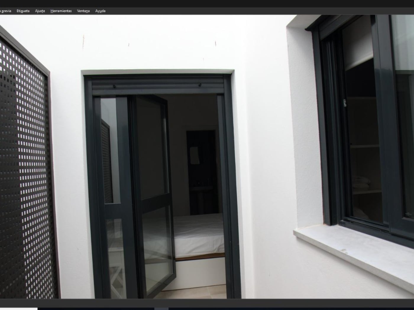 image Apartamento en el pueblo con piscina y garaje 22