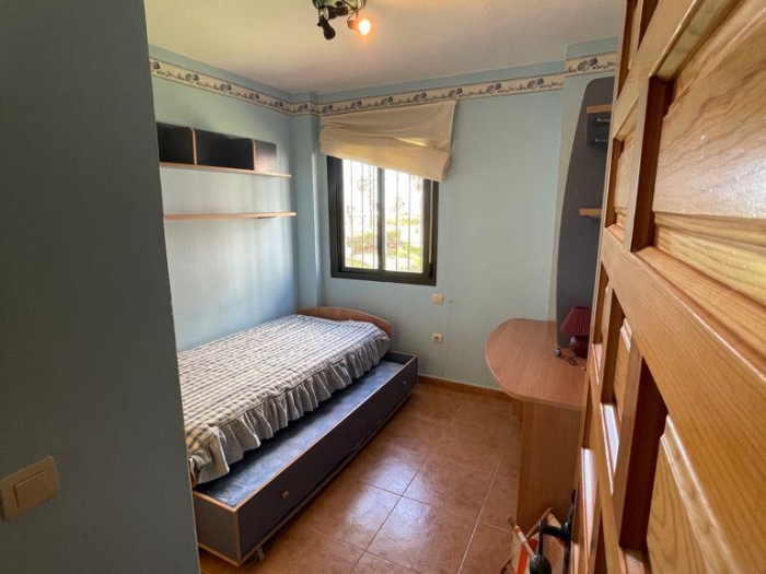 image Oceanfront apartment with 3 bedrooms and 2 bathrooms 10
