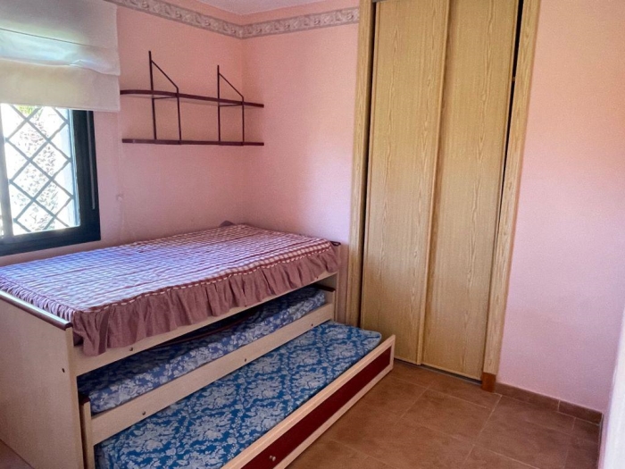 image Oceanfront apartment with 3 bedrooms and 2 bathrooms 9