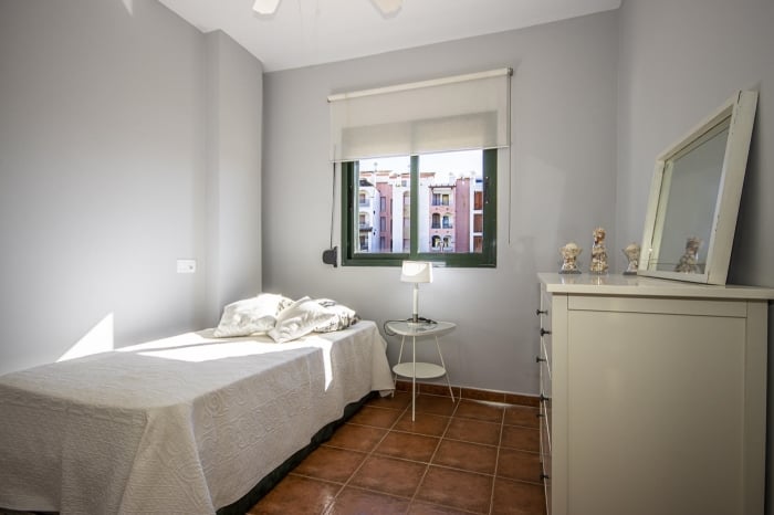 Apartamento de 4 dorm + 3 baños en Urb. Mar de Plata