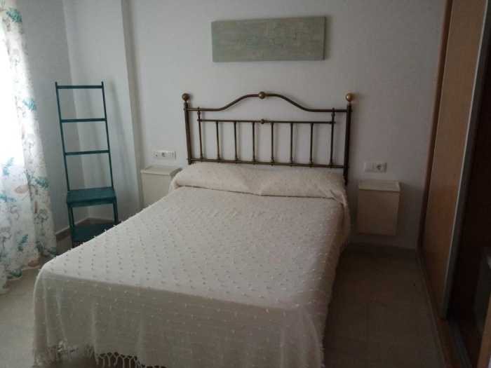 image Amplio apartamento de 1 dormitorio ( 4 personas )-Piscina 9